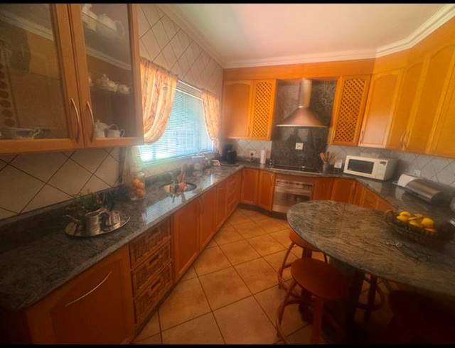 4 BEDROOM HOUSE FOR SALE IN KANONKOP